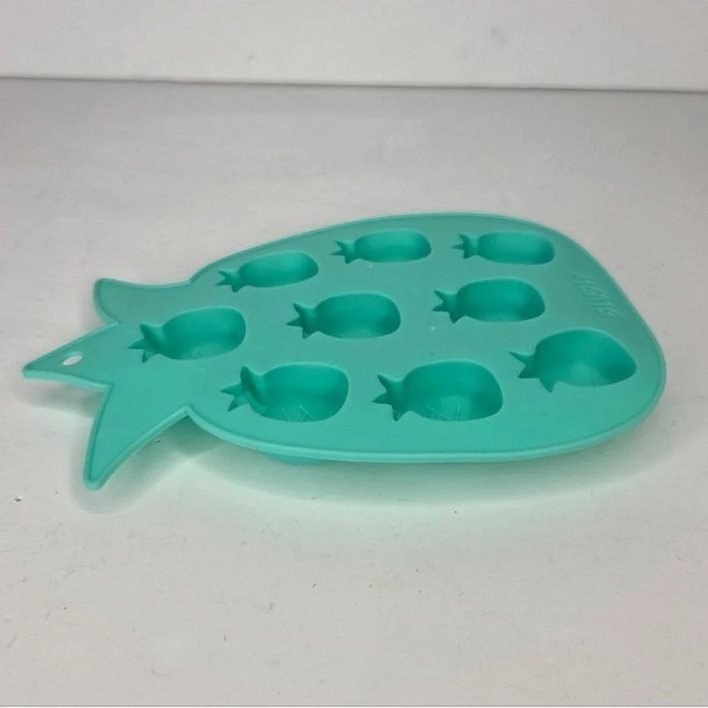 Pineapple Silicone Candy Mold Ice Cube Soap Tray Crafting Summer Fruit Cocktails